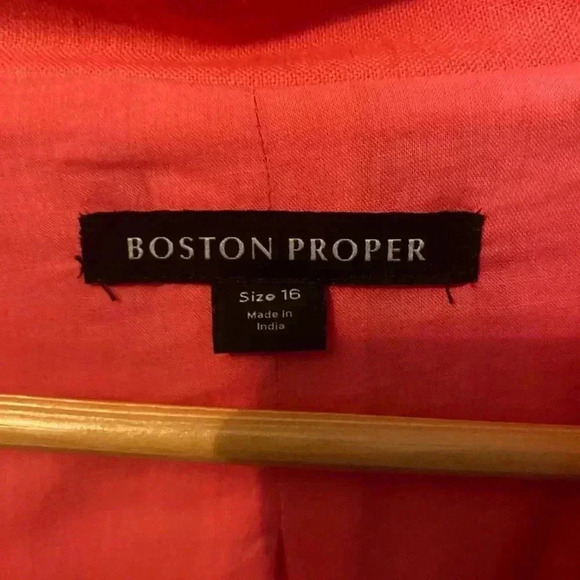 Boston proper blazer‎ - Picture 2 of 3